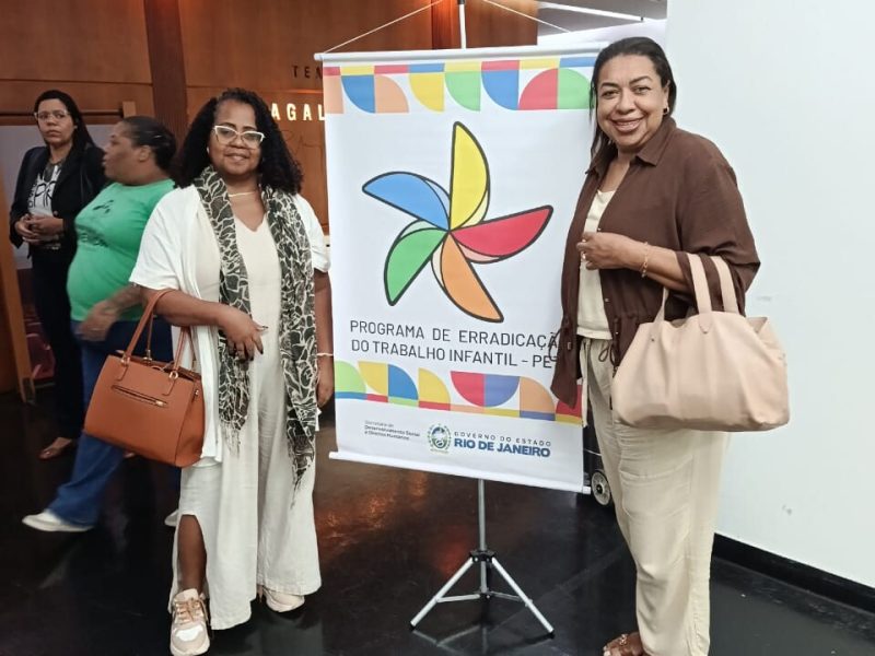 Equipes dos CRAS participam de capacitação sobre atendimento às famílias em Búzios